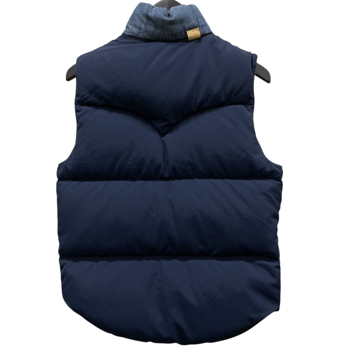 LEVI’S リバーシブルダウンベスト 古着・中古-4枚目のアイテム画像