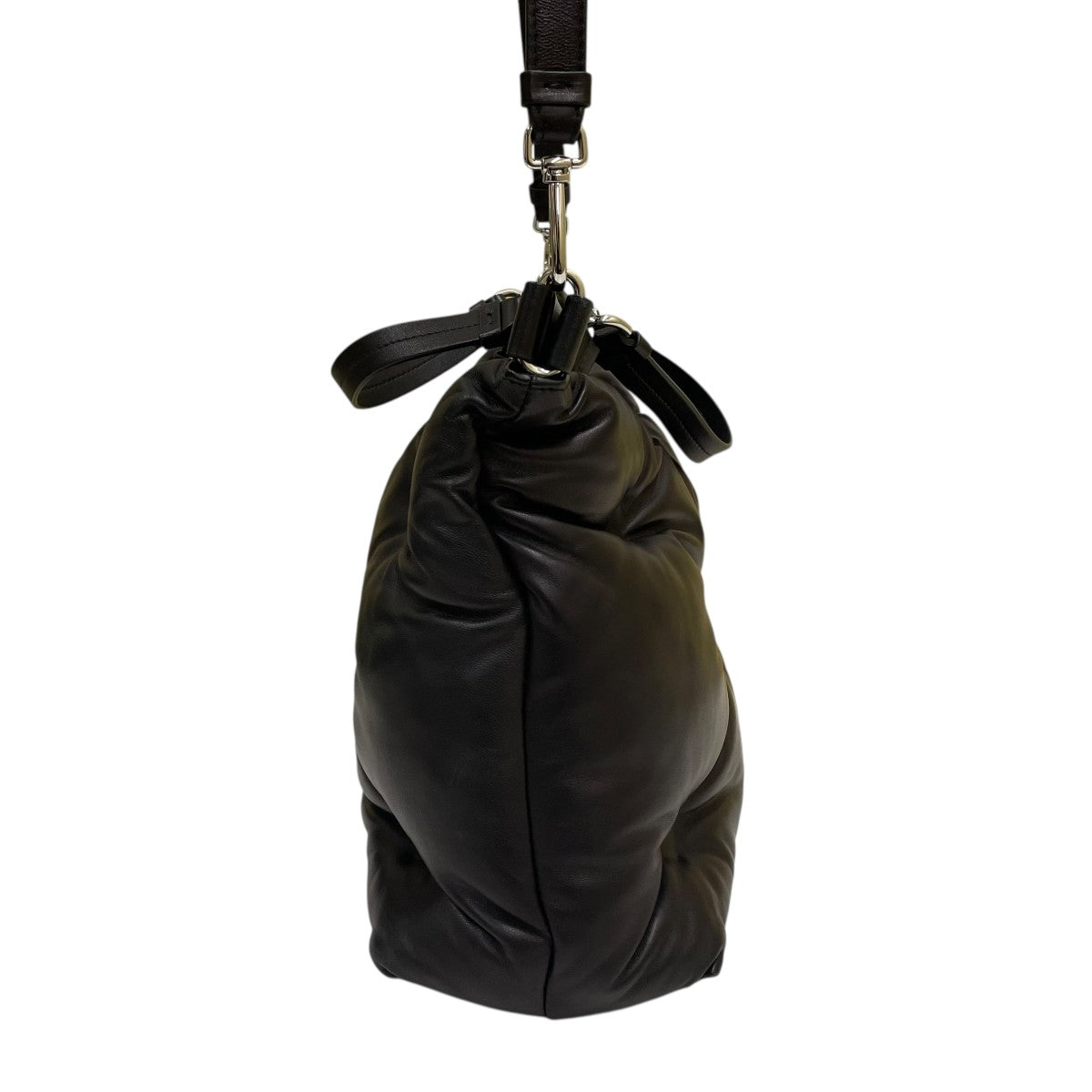 メゾンマルジェラ　グラムスラム　ブラック メゾン マルジェラ MAISON MARGIELA S56WF0160 P4300 ショルダーバッグ