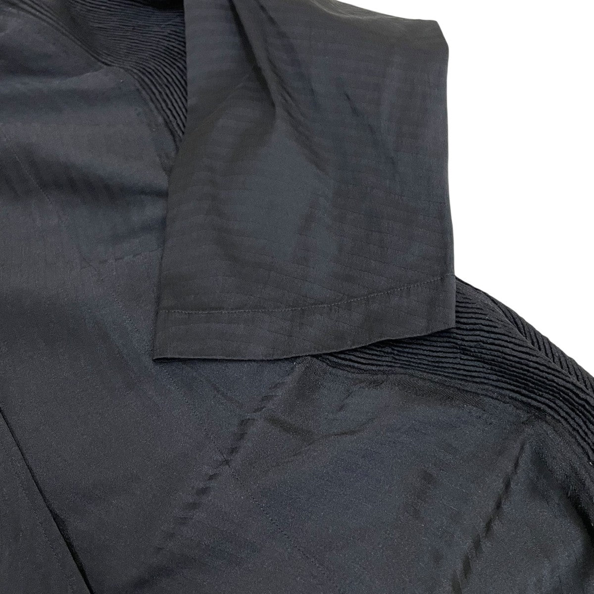 ISSEY MIYAKE 3D スチームストレッチ プリーツショートコートIM23FD012 古着・中古-4枚目のアイテム画像
