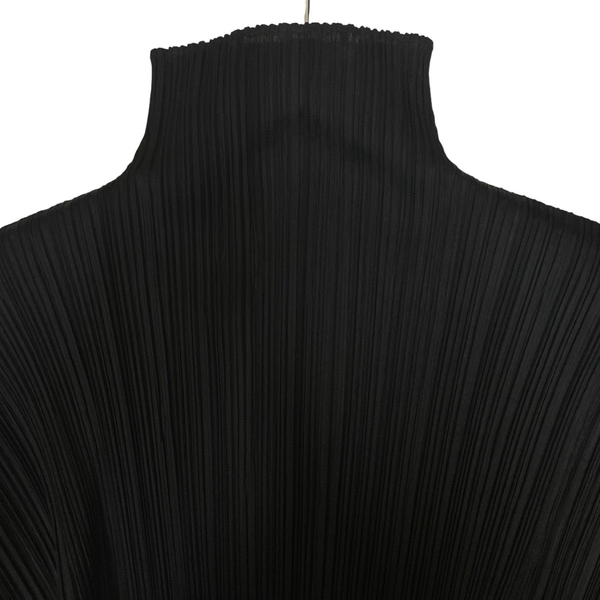 【極美品】PLEATS PLEASE黒プリーツトップス サイズ3 日本製 定番 PLEATS PLEASE(プリーツプリーズ) プリーツロングスリーブカットソー