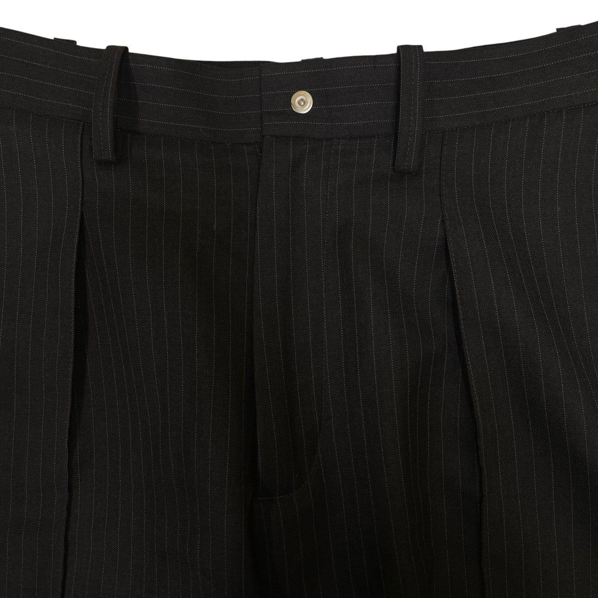 ストライプスラックス