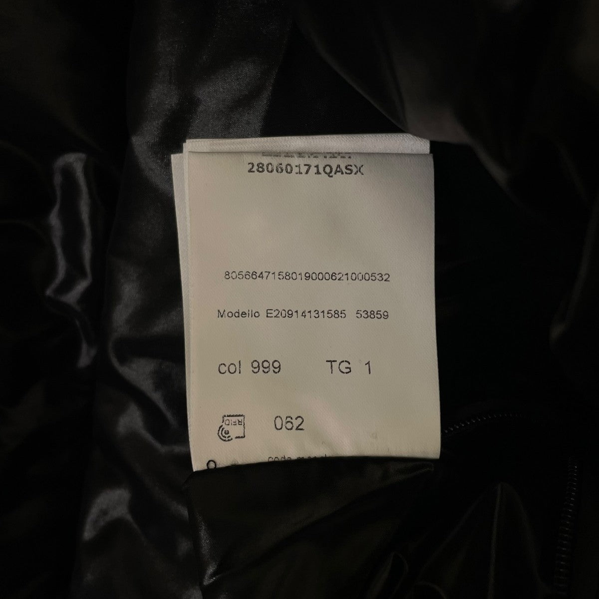 MONCLER 19AWDUBOIS GIUBBOTTO デュボアロゴプリント ダウンジャケットE20914131585 古着・中古-6枚目のアイテム画像