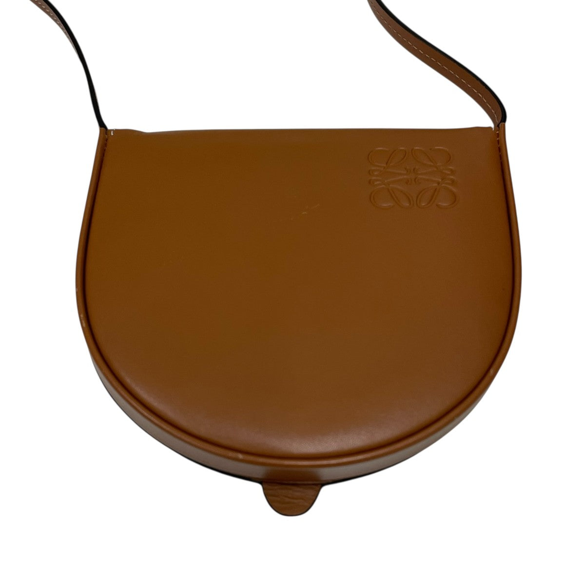 LOEWE ロエベ ヒールポーチ スモール ソフトカーフ レザー ショルダーバッグ タン ブラウン LOEWE（ロエベ） ヒールポーチ スモール ソフトカーフ レザー
