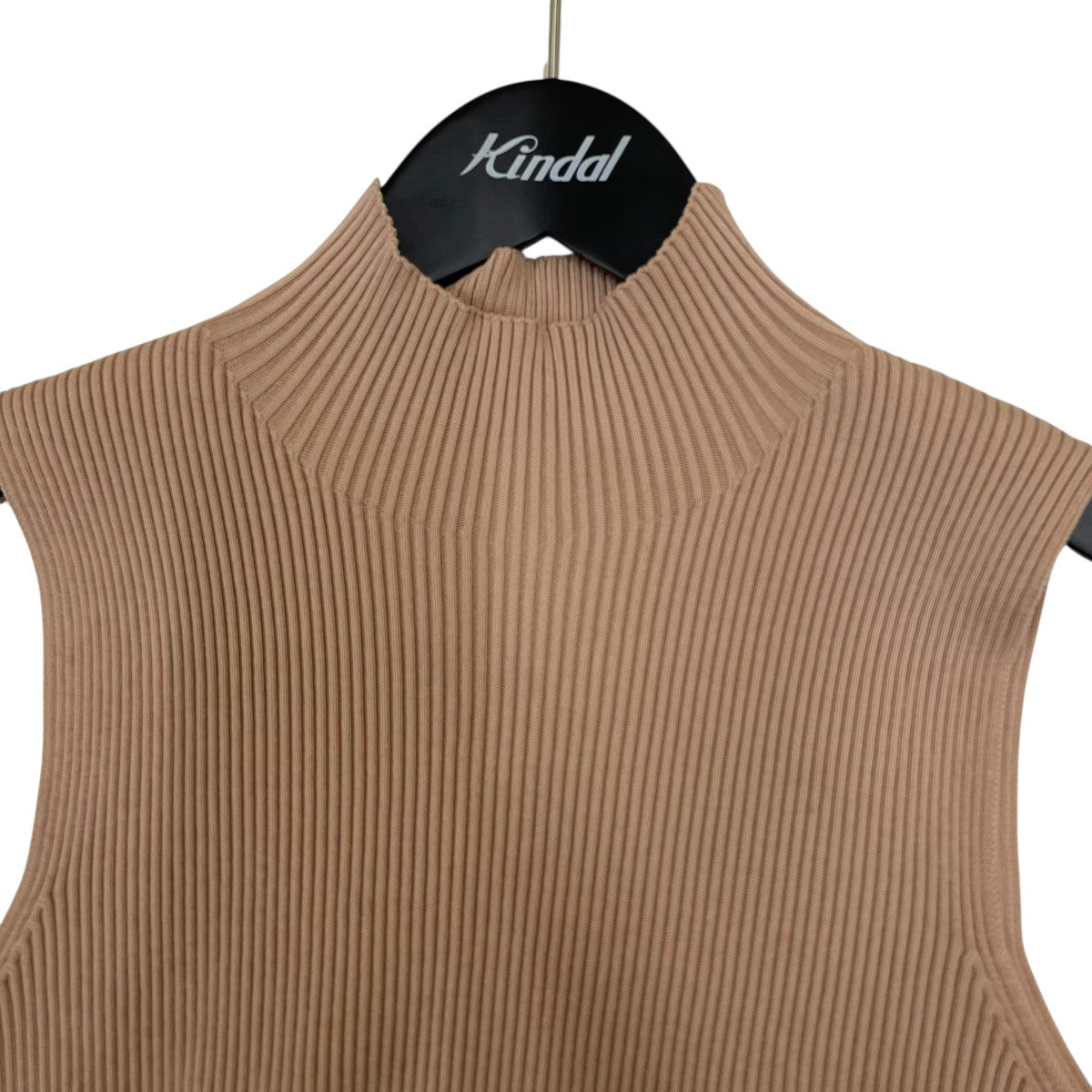 CFCL PORTRAIT SLEEVELESS TOPノースリーブニットCF008KN109 古着・中古-3枚目のアイテム画像