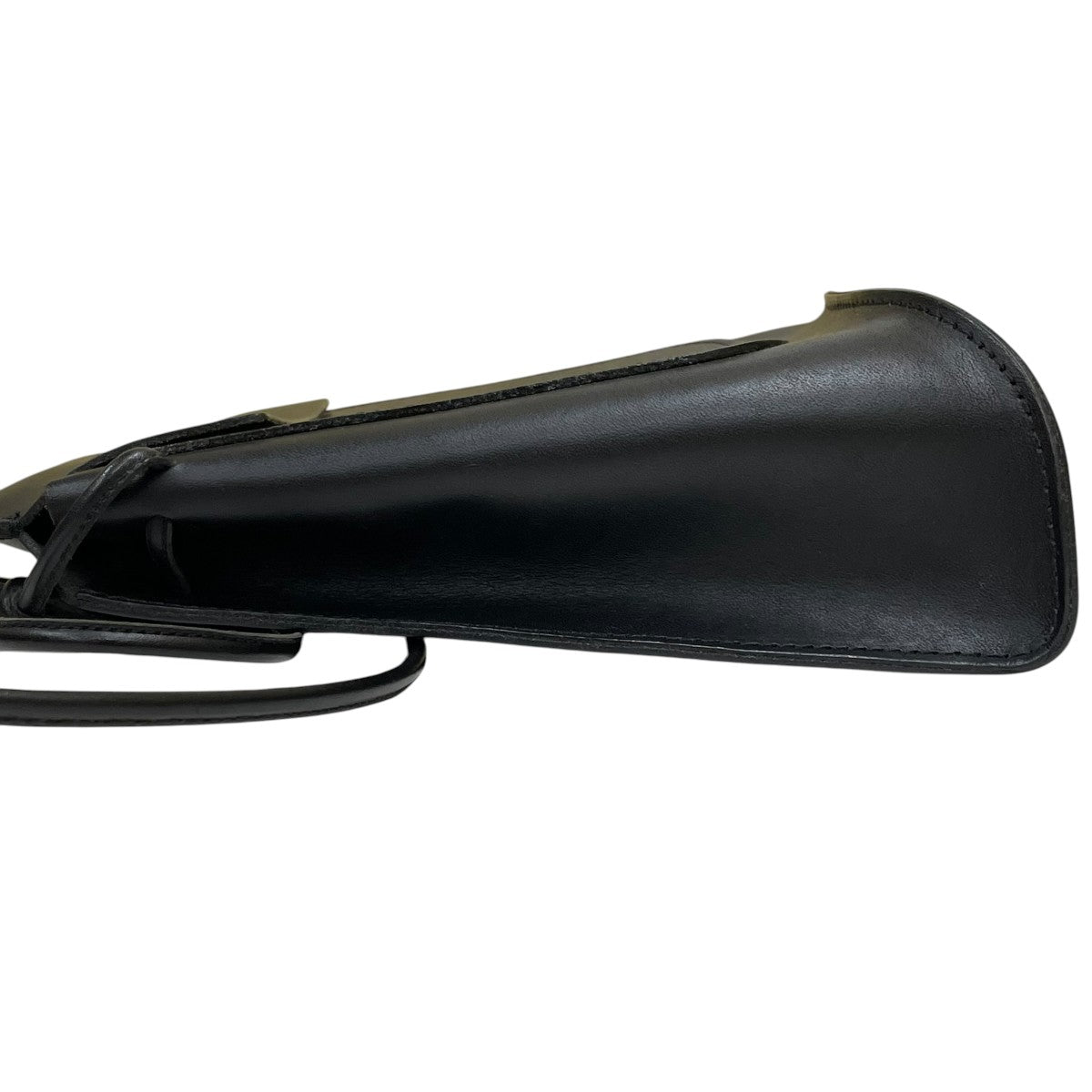 Bent Pouchショルダーポーチ