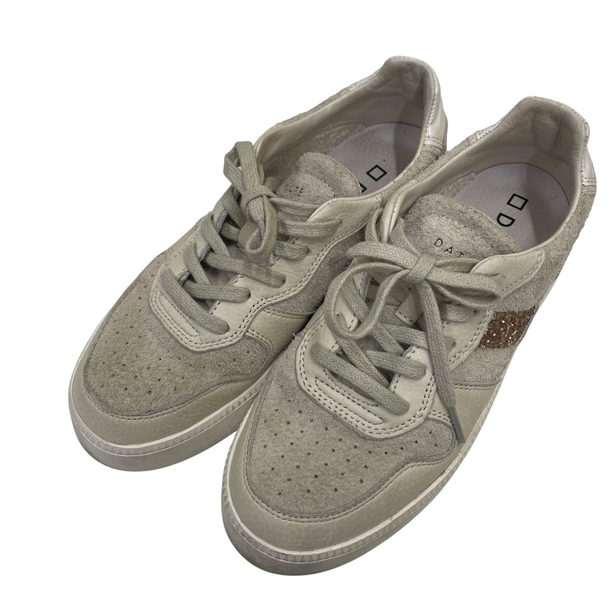 COURT PLATFORM HAIRY BEIGEローカットスニーカー