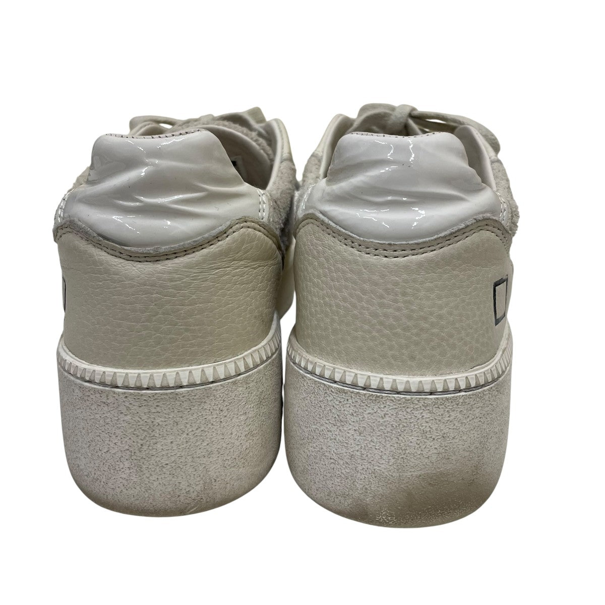 COURT PLATFORM HAIRY BEIGEローカットスニーカー