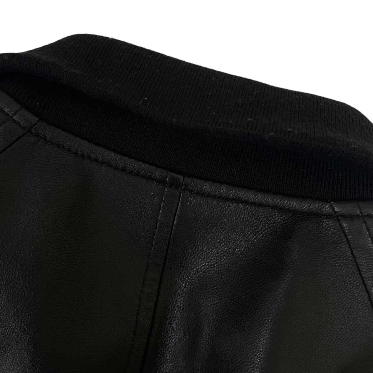 FRED PERRY Soho Neon - Leather Track Jacket ソーホーネオン レザートラックジャケットレザージャケットF2388 古着・中古-7枚目のアイテム画像