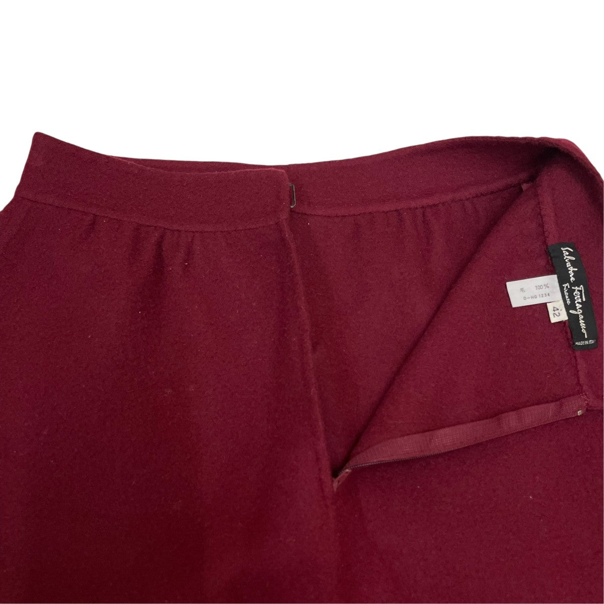 Salvatore Ferragamo セットアップ 古着・中古-7枚目のアイテム画像
