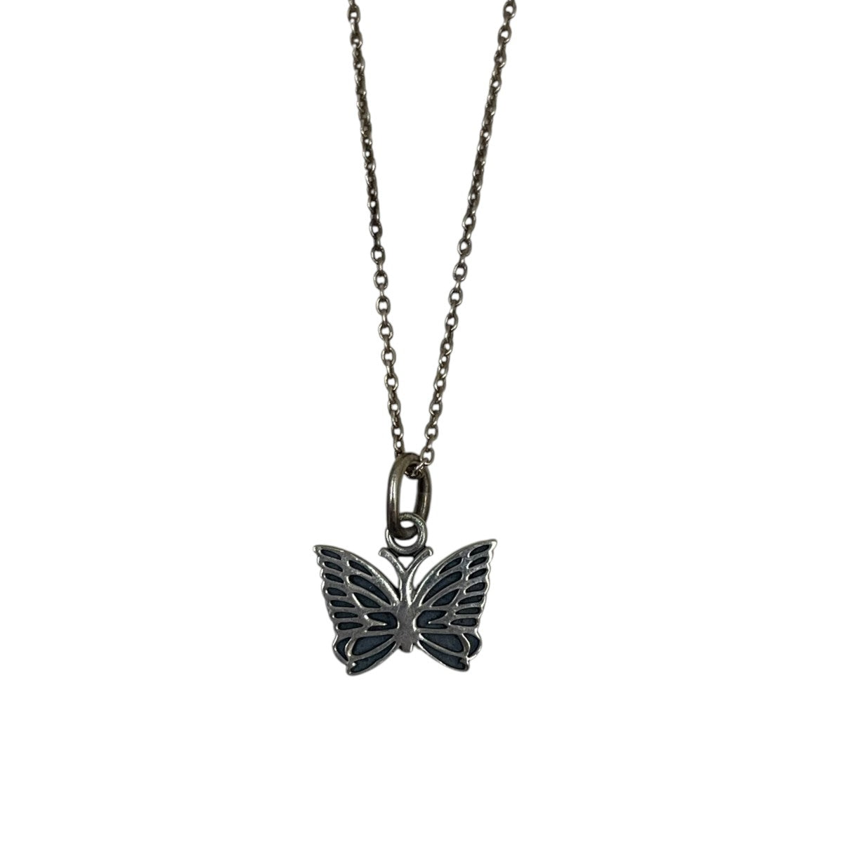 美品★ Needles ネックレス ペンダント シルバー 蝶 パピヨン 箱付 NEEDLES x STUDIOUS 別注『Pendant – 925 Silver Papillon Motif』が