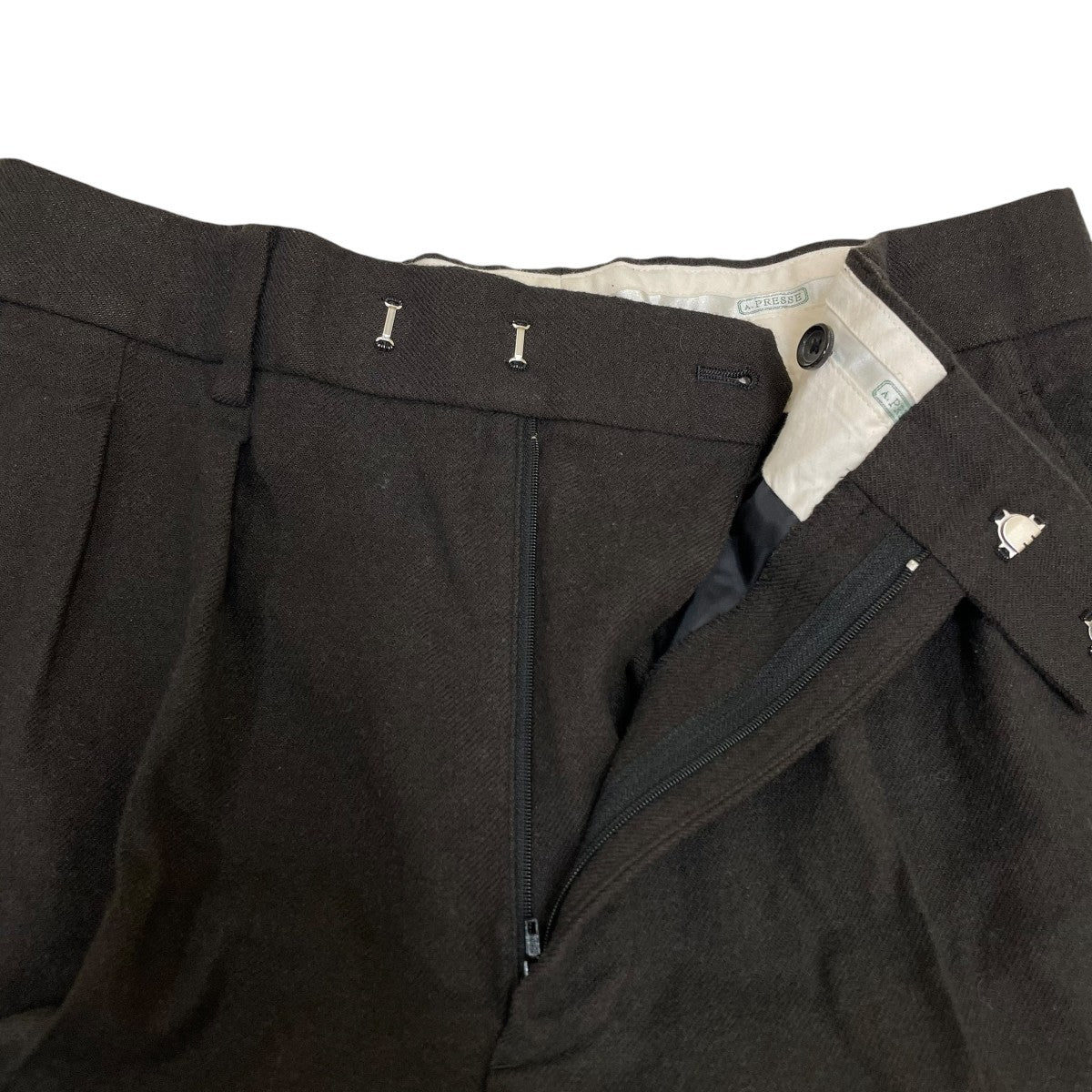 Wide Tapered Trousersパンツ22AAP-04-03M