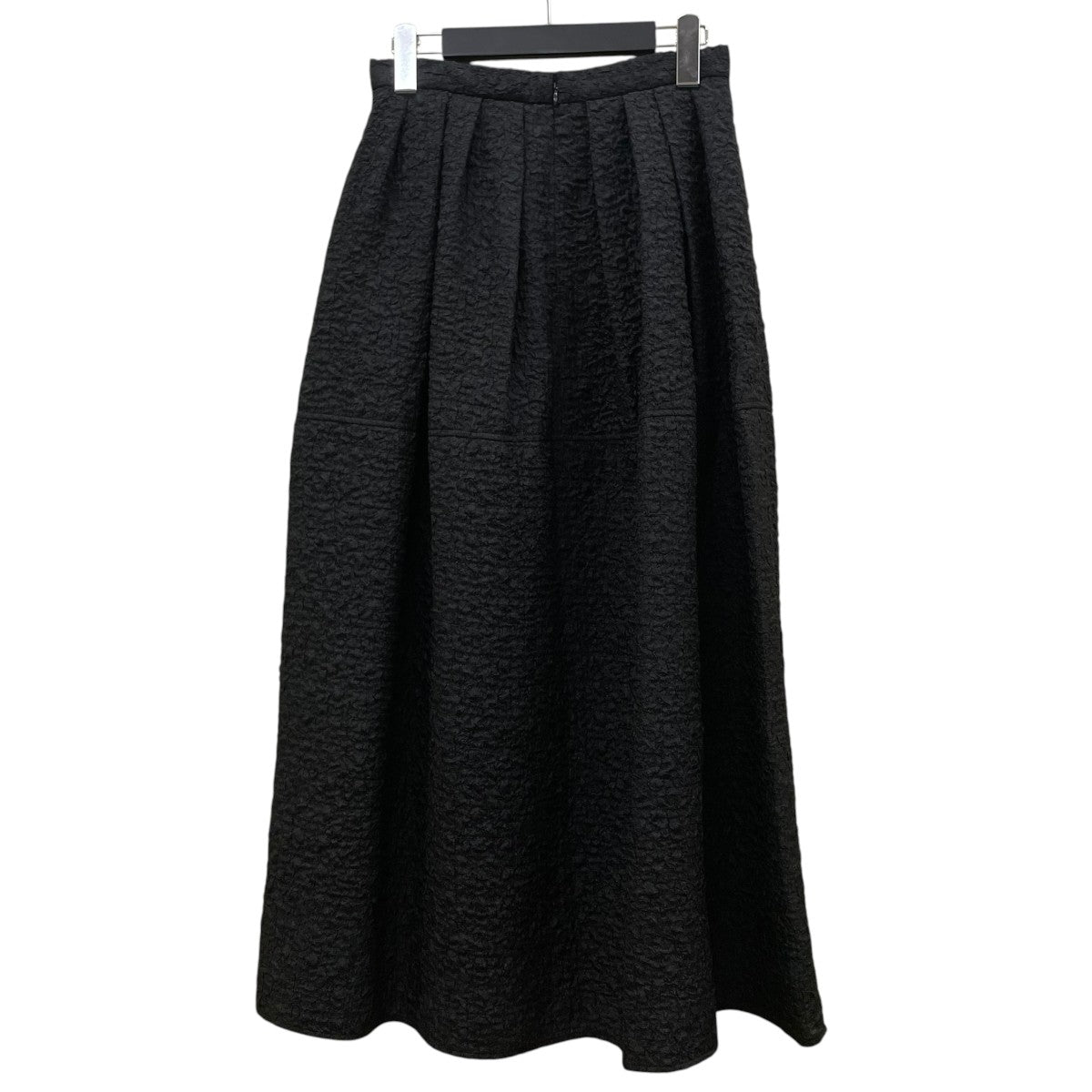 23AWTextured Flare Skirt テクスチャードフレアスカートポリエステル ロングスカート25A67410