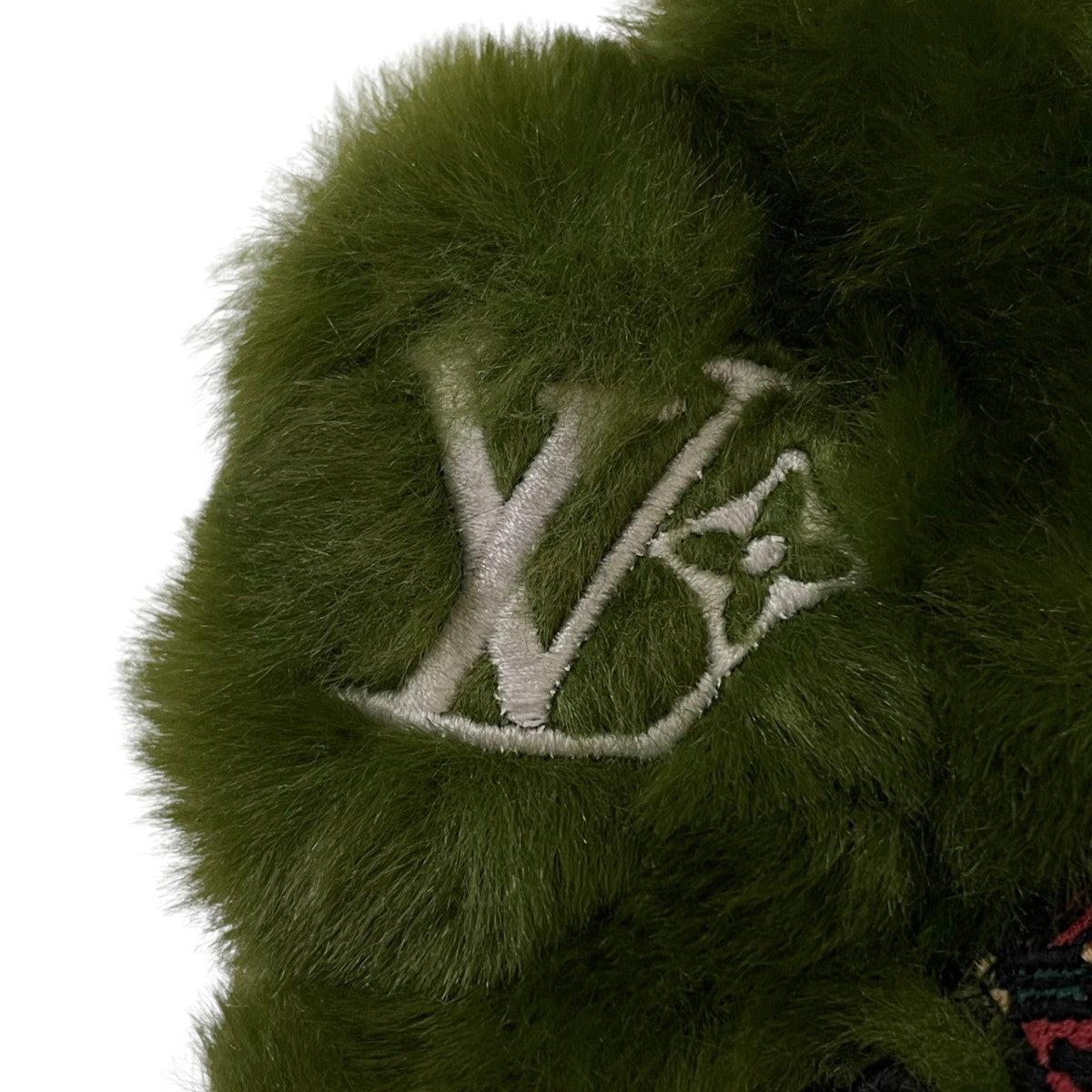 LOUIS VUITTON LVラッキー トレフォイルトランク パッチ 四葉クローバー型 ファー チャーム キーホルダー 古着・中古-3枚目のアイテム画像