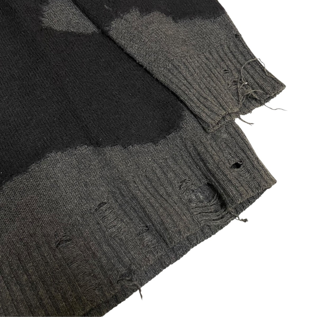 DIESEL Grunge Damage Border KnitクルーネックニットIT000906 古着・中古-4枚目のアイテム画像