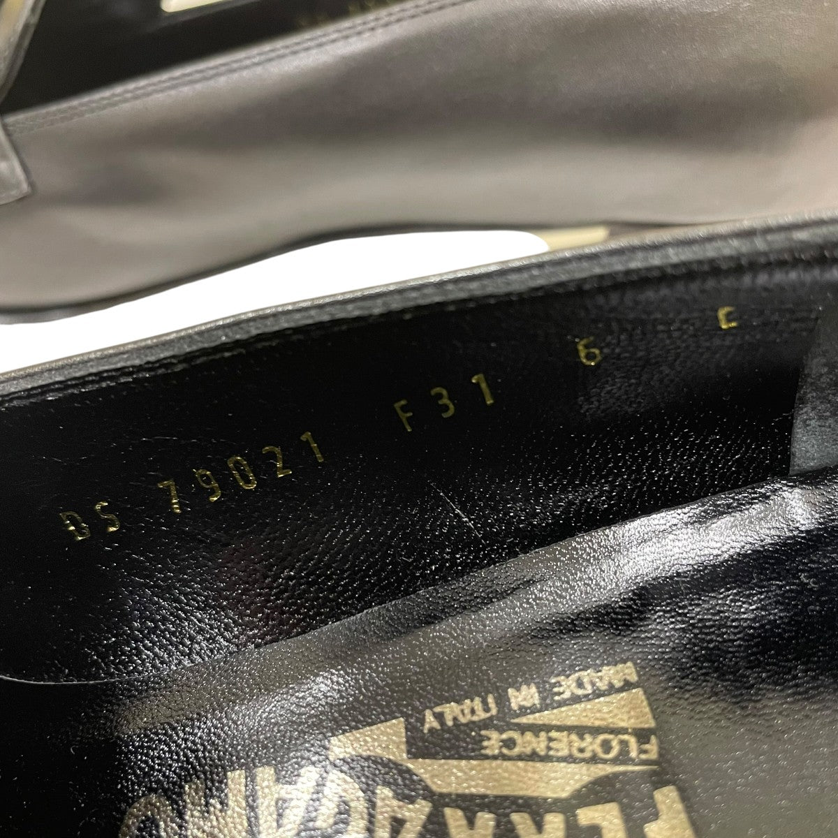 Salvatore Ferragamo ガンチーニローファーDS 79021 F31 古着・中古-6枚目のアイテム画像