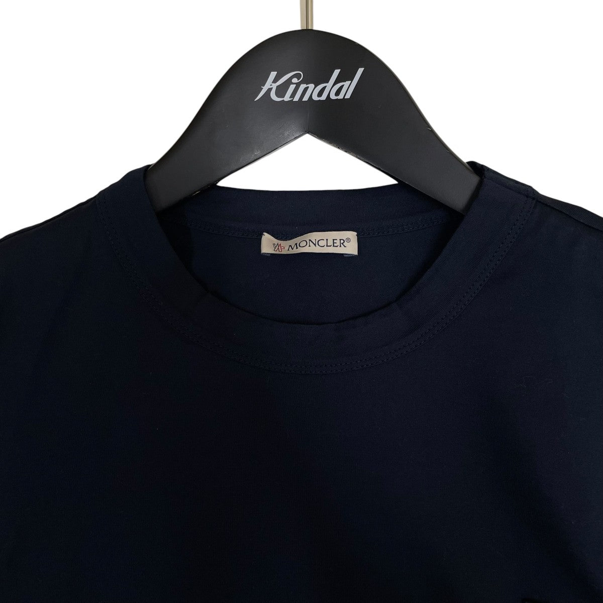 MONCLER(モンクレール) MAGLIA T-SHIRTロゴワッペン付き 半袖Tシャツ