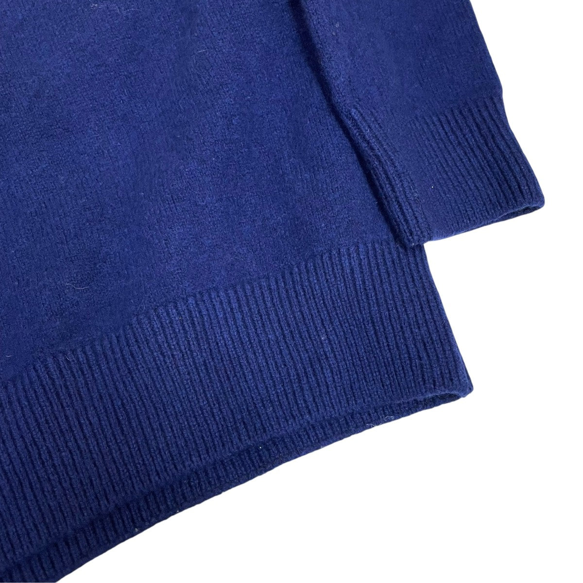 MAISON KITSUNE ハイネックニットFW00505KT1014 古着・中古-4枚目のアイテム画像