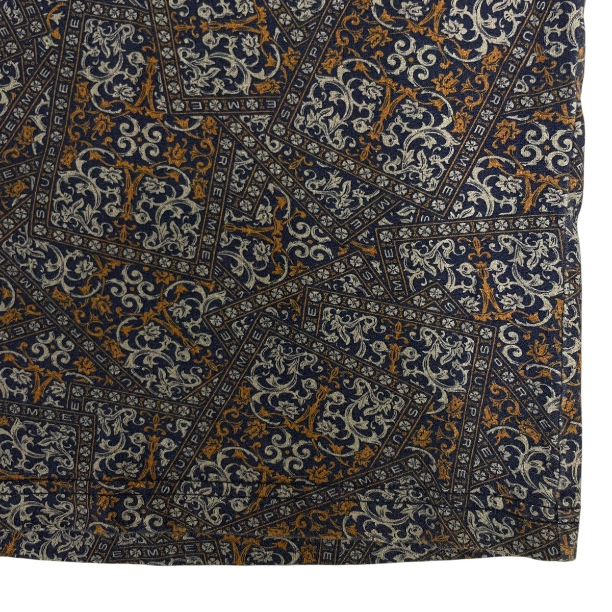 Supreme 21FWFloral Cards ボックスロゴ 唐草模様 総柄 半袖Tシャツ コットンTシャツ 古着・中古-4枚目のアイテム画像