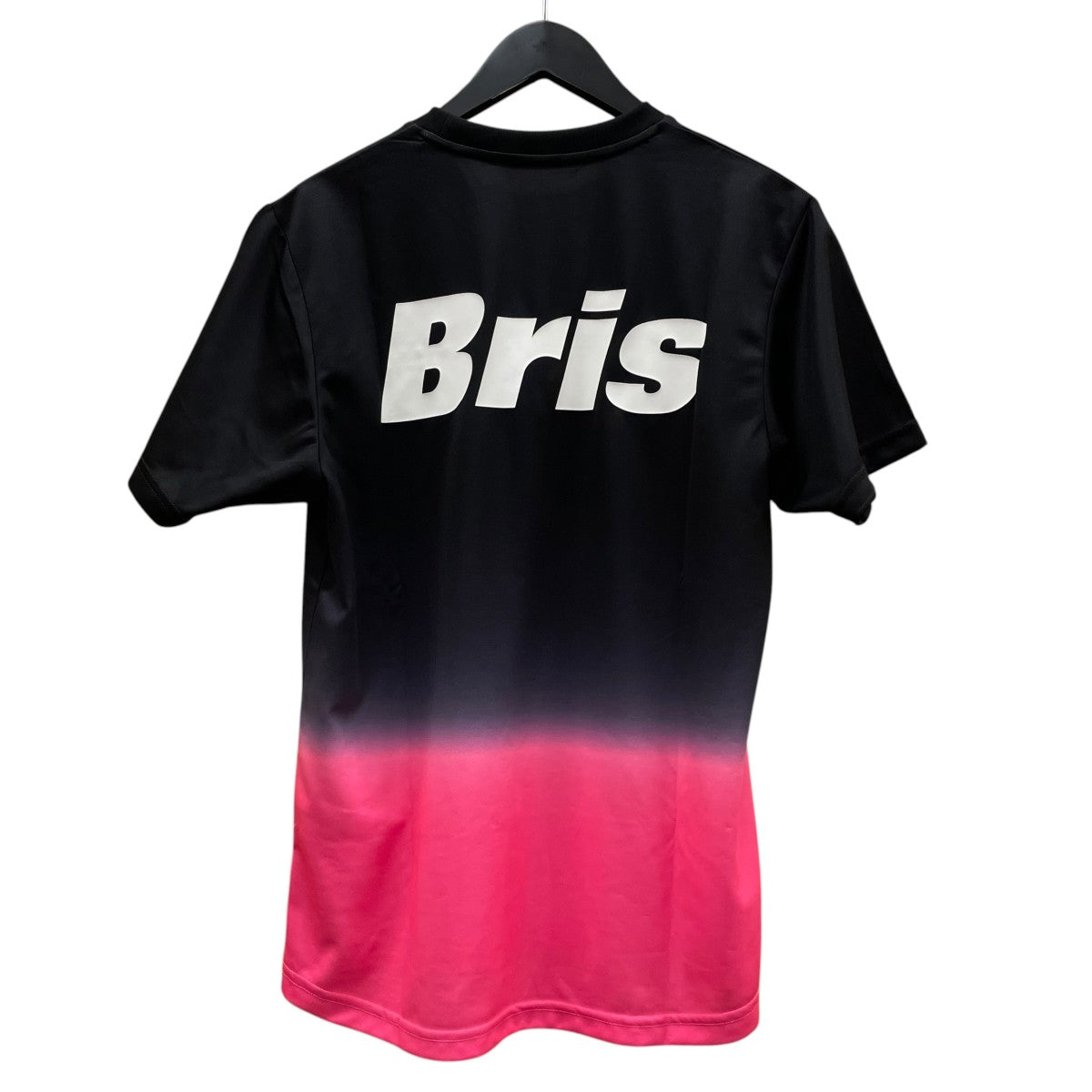 FCRB S S GRADATION PRE MATCH TOPポリエステル グラデーション ロゴワッペン付き 半袖TシャツFCRB-230143