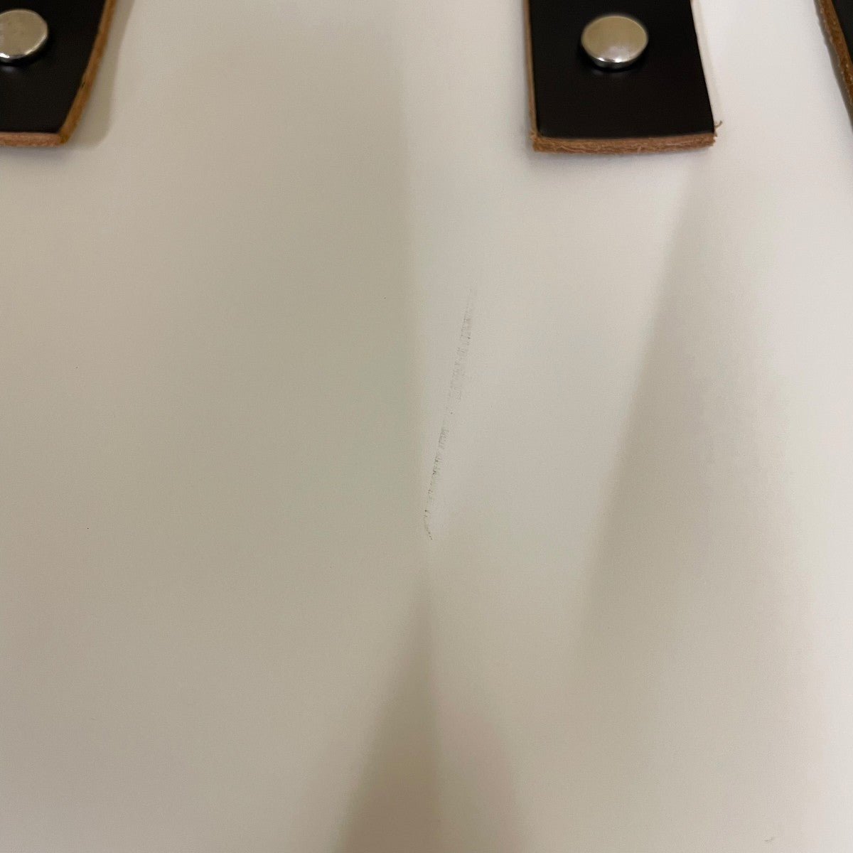 assemble hand bag wide Sバイカラー レザー ハンドバッグ