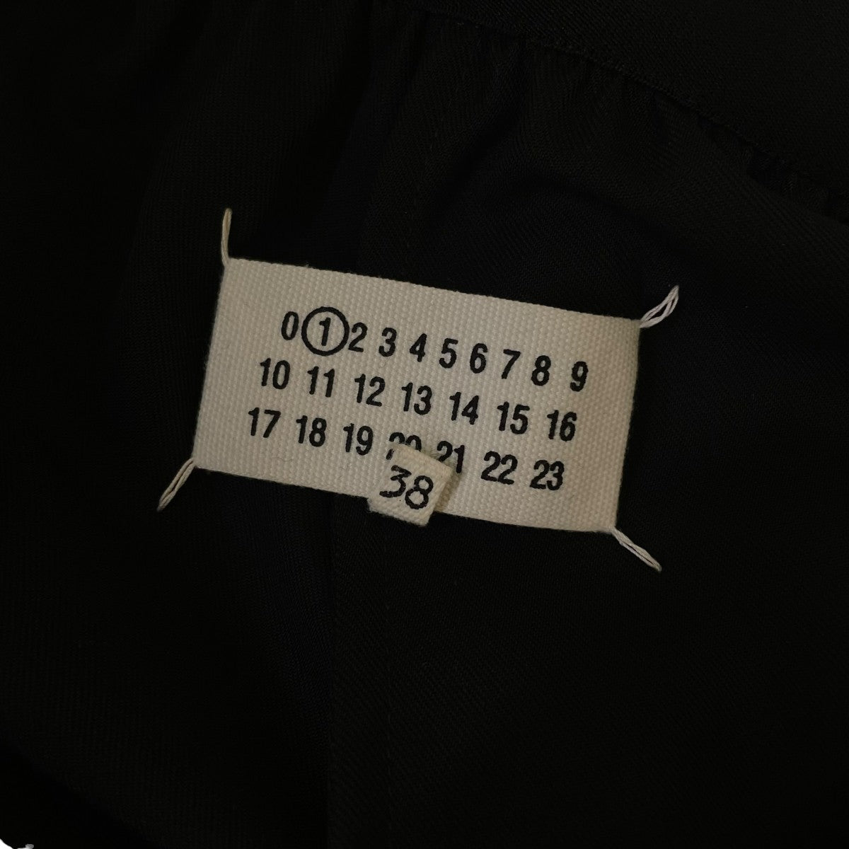 2Tuxedo Satin Trousers0FWイージーパンツ ストレートパンツS51KA0528