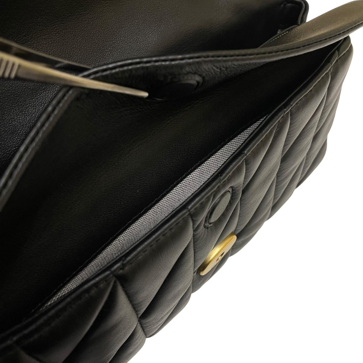 Tabby Shoulder Bag 26 with Quilting タビー ショルダ バッグ 26 ・キルティングナッパレザー チェーンストラップ ショルダーバッグ ハンドバッグCP150