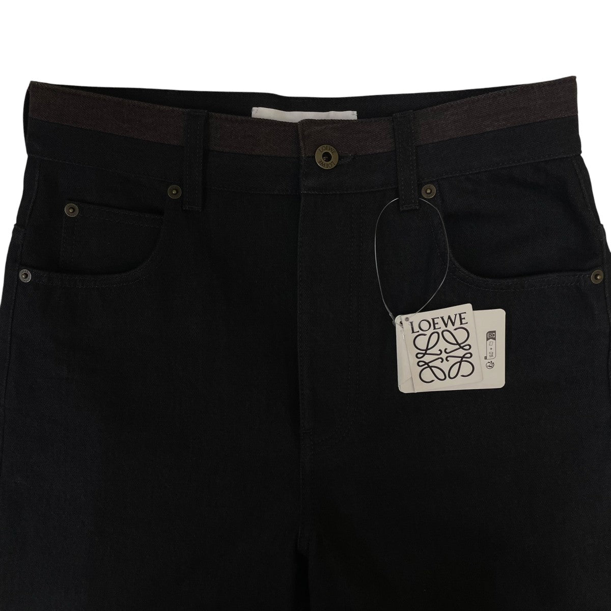 25AWTURN UP JEANSエンボス加工 レザーパッチ ロールアップ ストレート デニムパンツH526Y11X90