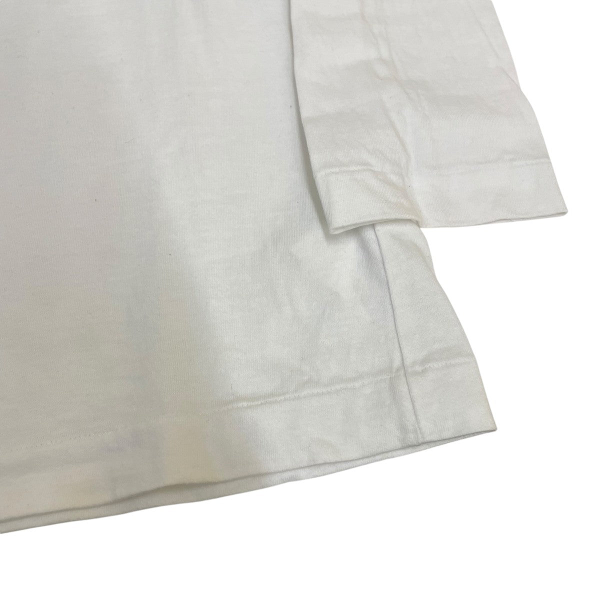 Long Sleeve T-Shirt With Black Emblem White長袖TシャツAX-T120