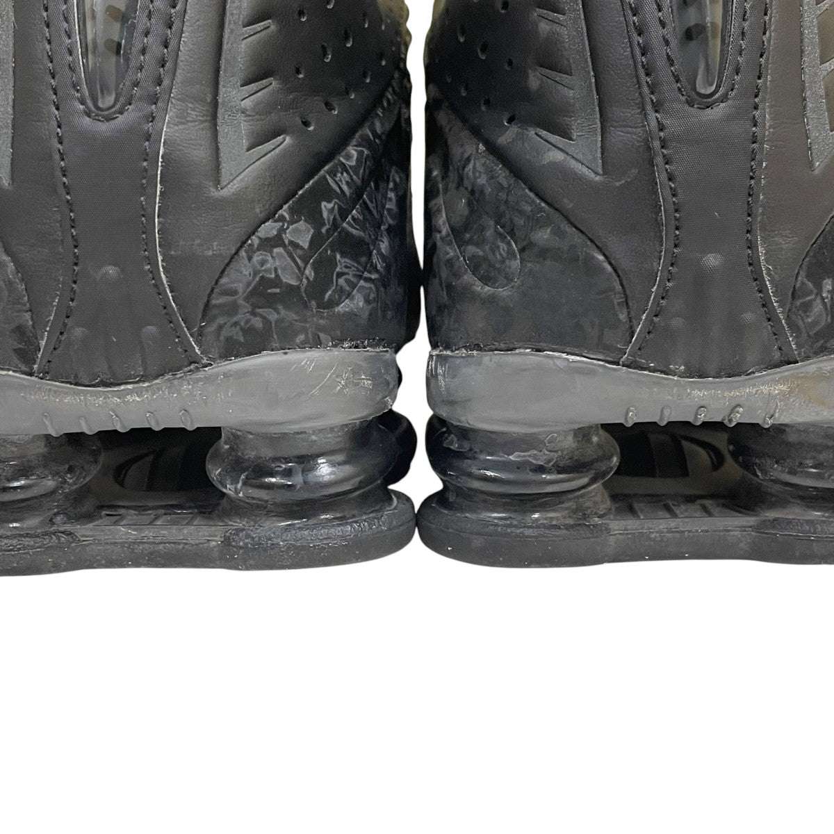 Shox R4スニーカーHV0934-002