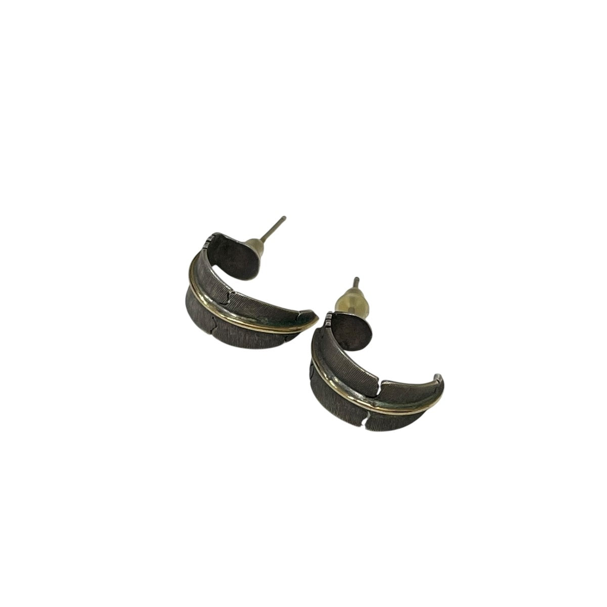 ピアス