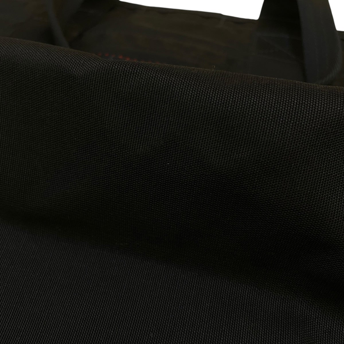 DISCRETE TOTE SM MWトートバッグ