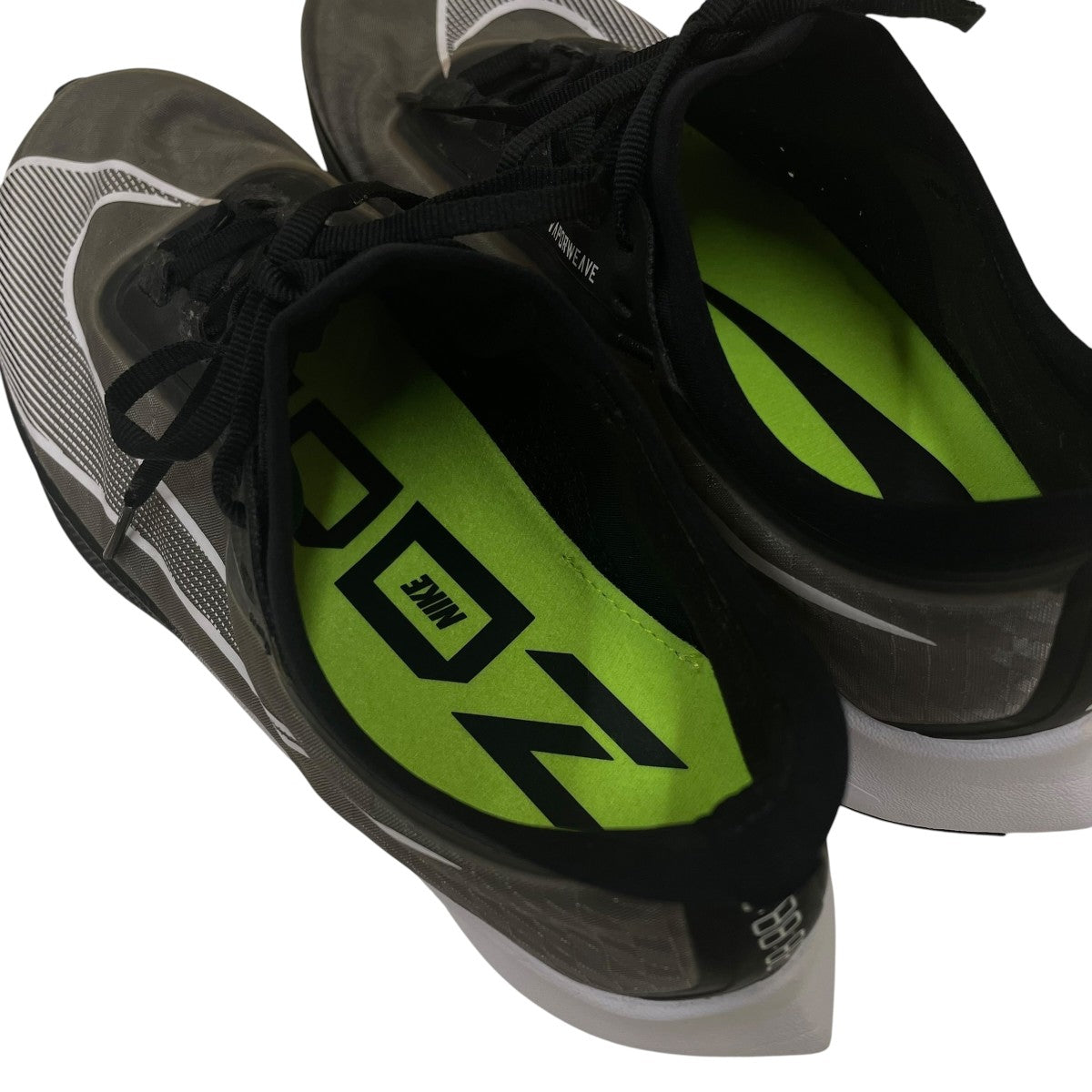 ZOOM FLY 3ランニングシューズ スニーカーAT8240 007