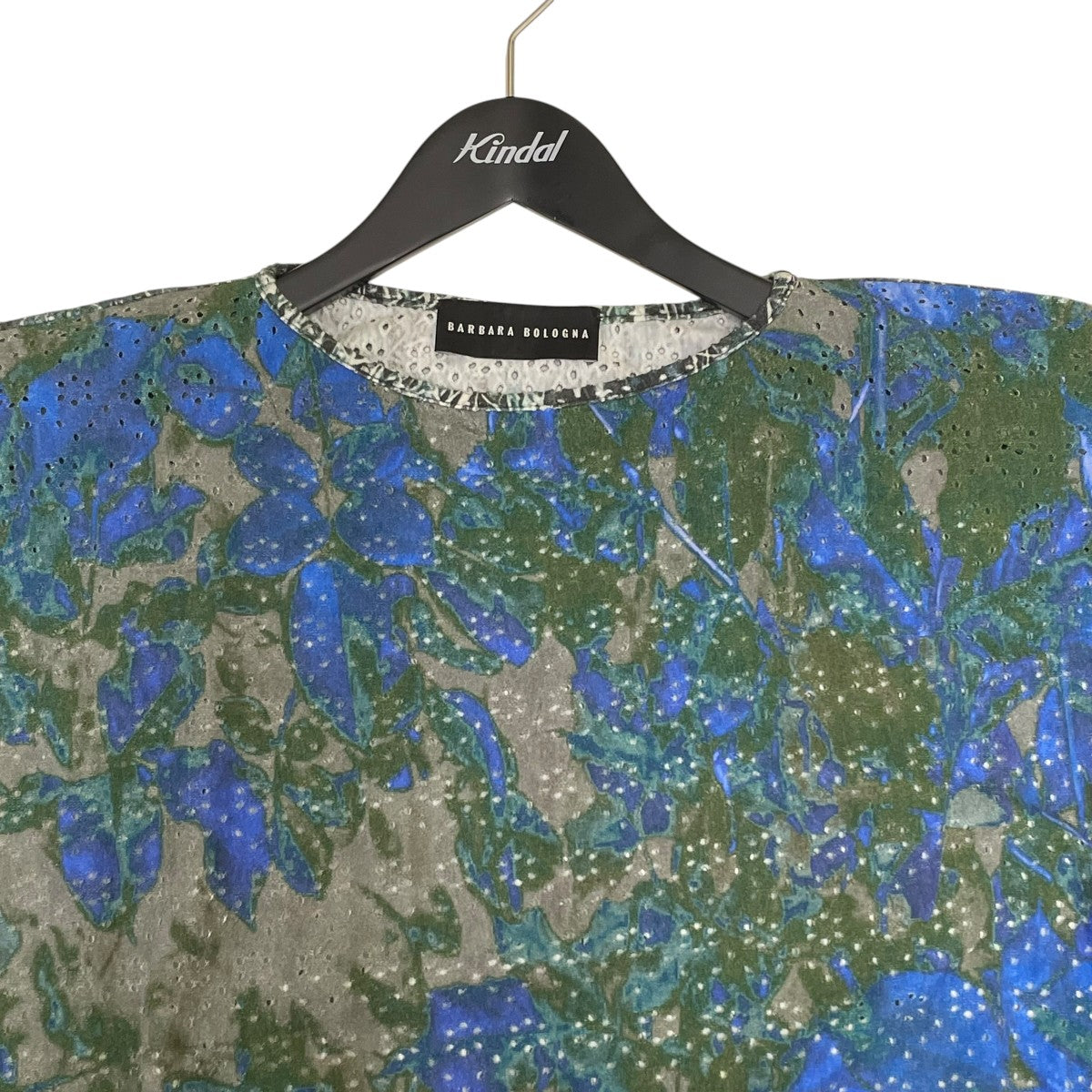 Abstract-Print Perforated Dressノースリーブワンピース