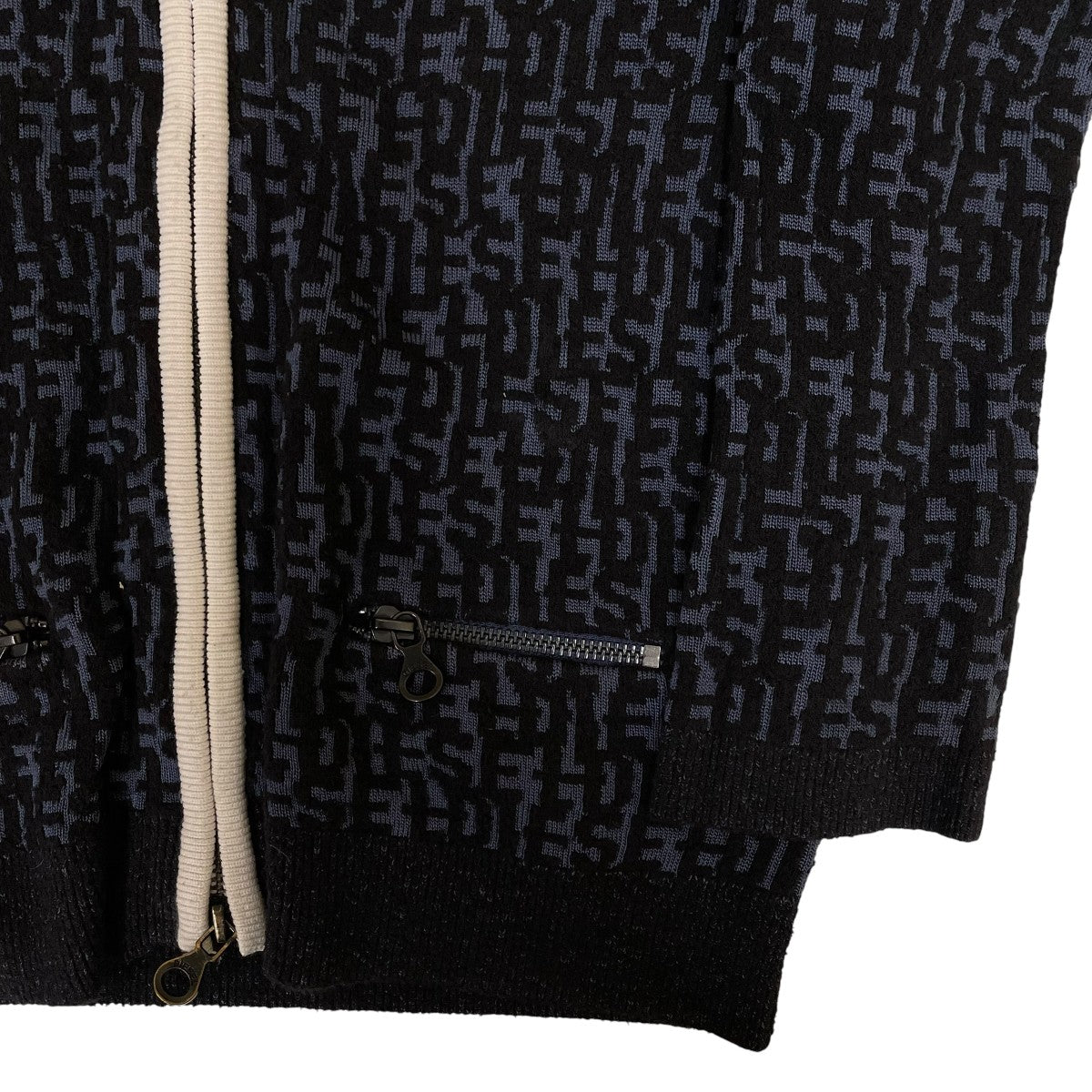 DIESEL M-ALLORCA フィンガーホール付き総柄 ニット ジップアップジャケットA09429 古着・中古-4枚目のアイテム画像