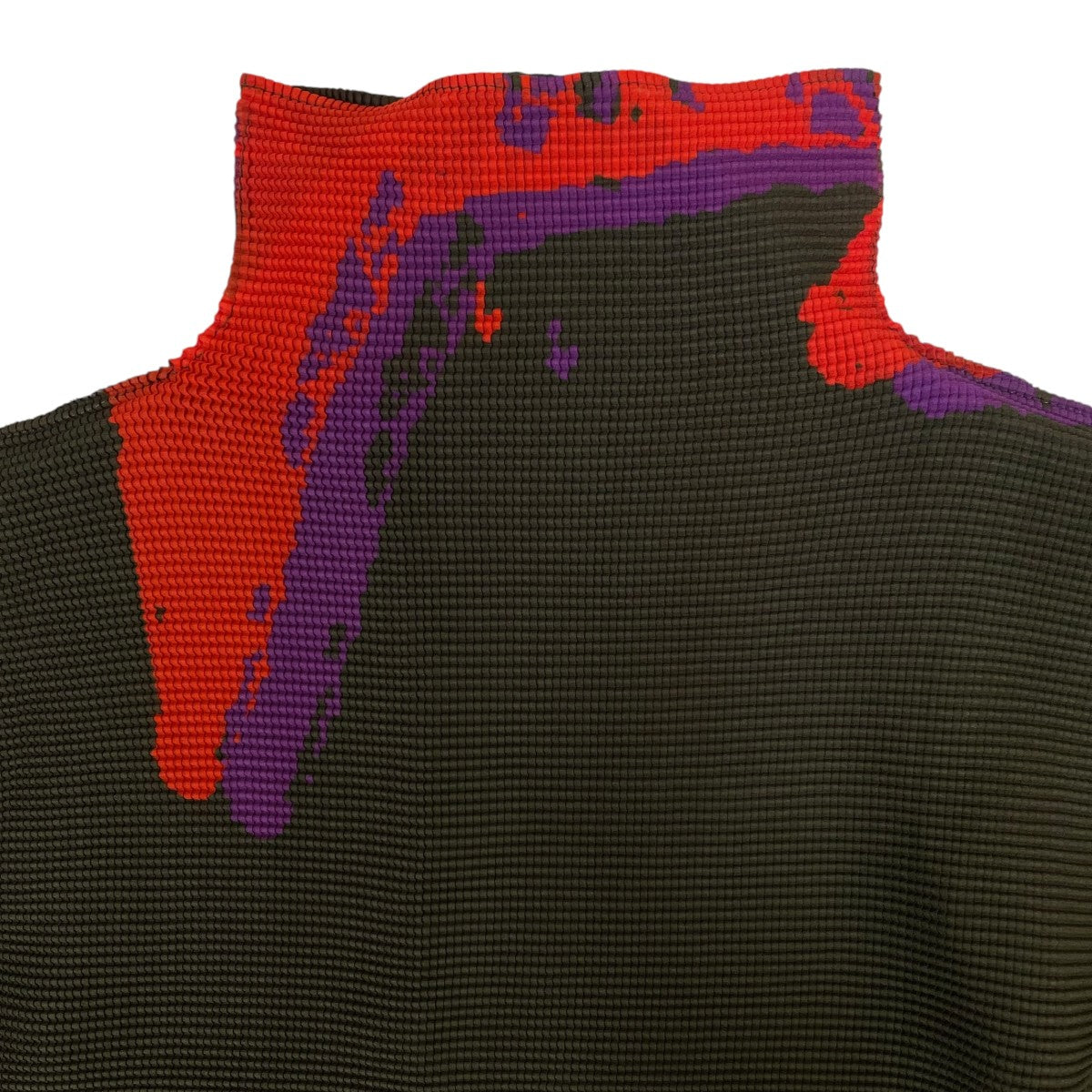 me ISSEY MIYAKE(ミーイッセイミヤケ) 19AW総柄 プリント ハイネック