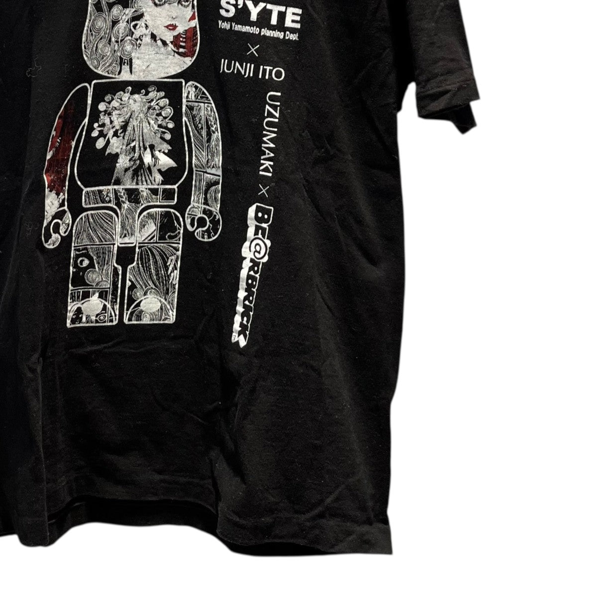 うずまき 桐絵  BE＠RBRICKTシャツUV-T24-006