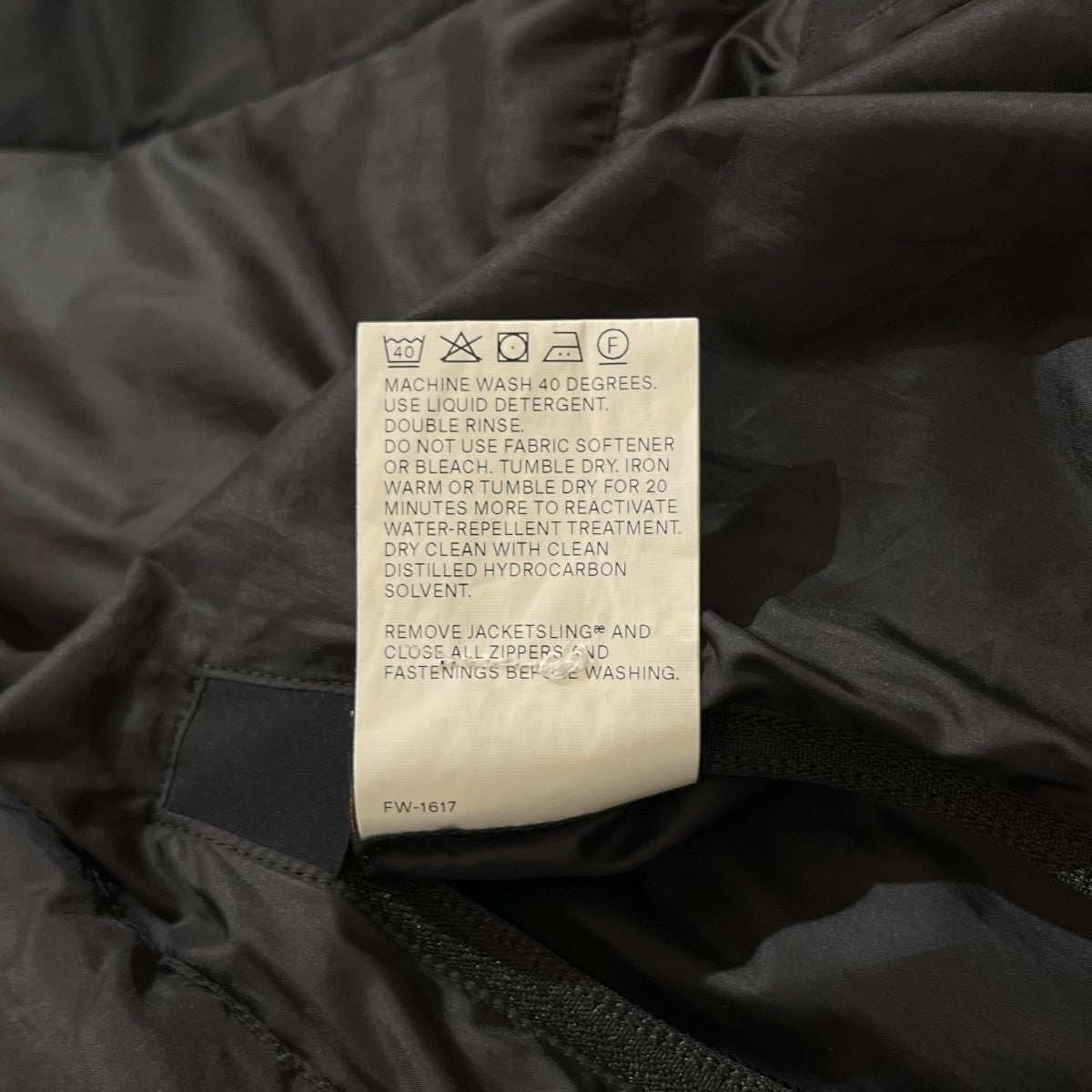 ACRONYM 中綿コートJ-46-WS 古着・中古-7枚目のアイテム画像