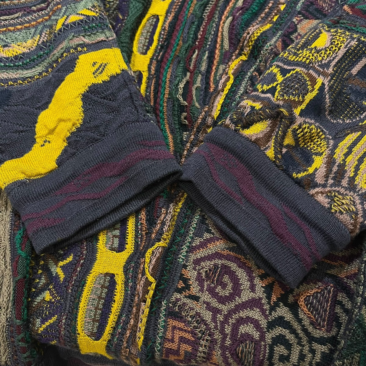 COOGI 総柄ニットポロシャツ3Dﾆｯﾄﾎﾟﾛｼｬﾂ 古着・中古-4枚目のアイテム画像