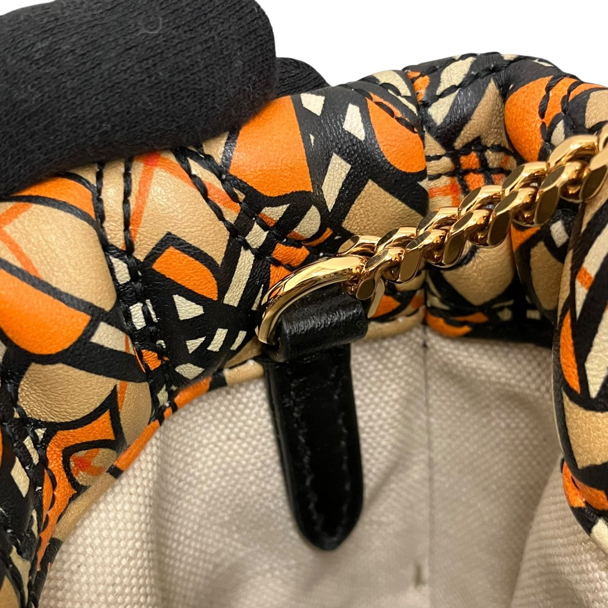 BURBERRY キルティングバケットバッグ 古着・中古-8枚目のアイテム画像