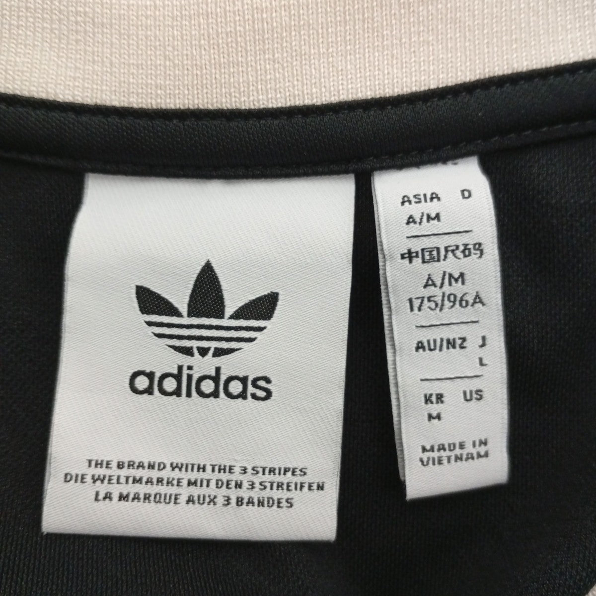 adidas originals ジャージトップスIS1297 古着・中古-3枚目のアイテム画像