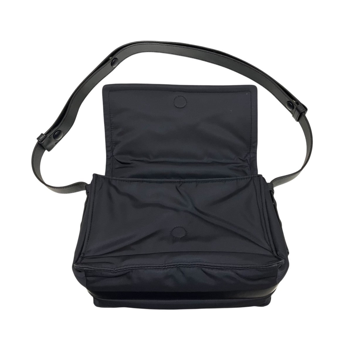 PRADA プラダ バッグ Re-Nylon スモールパデッド ショルダーバッグ ブラック ﾊﾞｯｸﾞ 1BD313 ショルダーバッグ
 ナイロン/レザー ブラック ユニセックス【中古】【200】 ☆PRADA☆スモール パデッド Re-Nylon ショルダーバッグ (PRADA