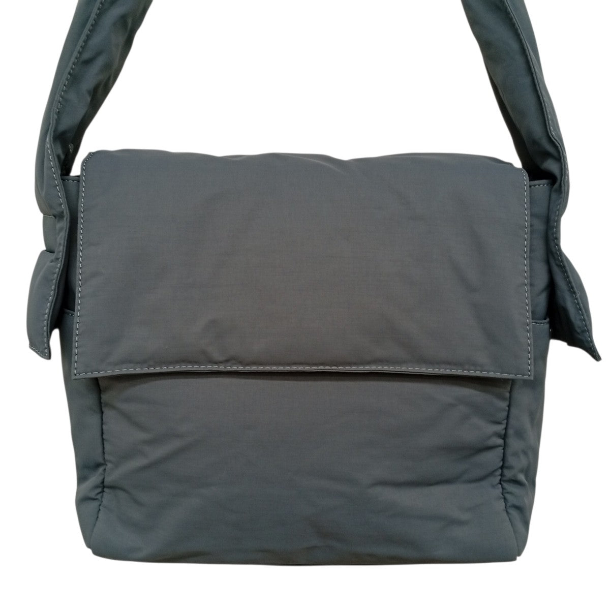 OLEND Querida Soft Bagメッセンジャーバッグ 古着・中古-3枚目のアイテム画像
