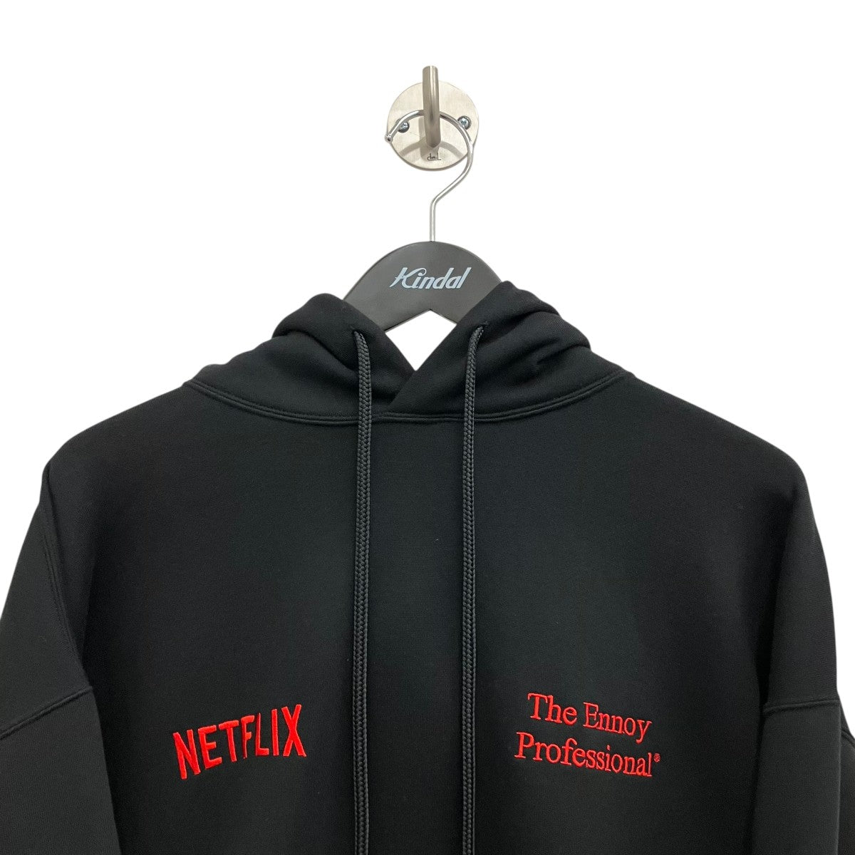 THE ENNOY PROFESSIONAL×NETFLIX プルオーバーパーカーAW23BRENCT02NTL