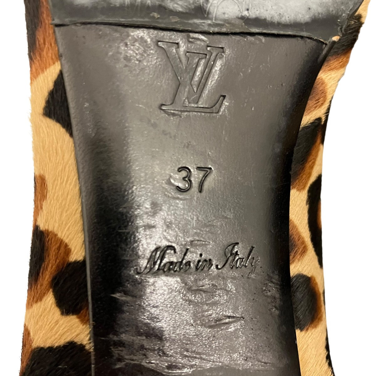 LOUIS VUITTONレオパードパンプス LOUIS VUITTON(ルイヴィトン) スタッズレオパードパンプスMA0143 M
