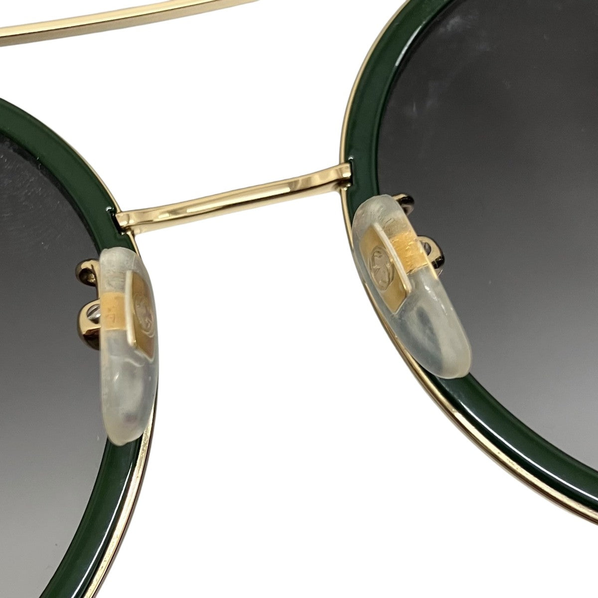 新品 GUCCI サングラス グレー×ゴールド GUCCI(グッチ) サングラスGG0061S GG0061S グリーン×レッド×ゴールド