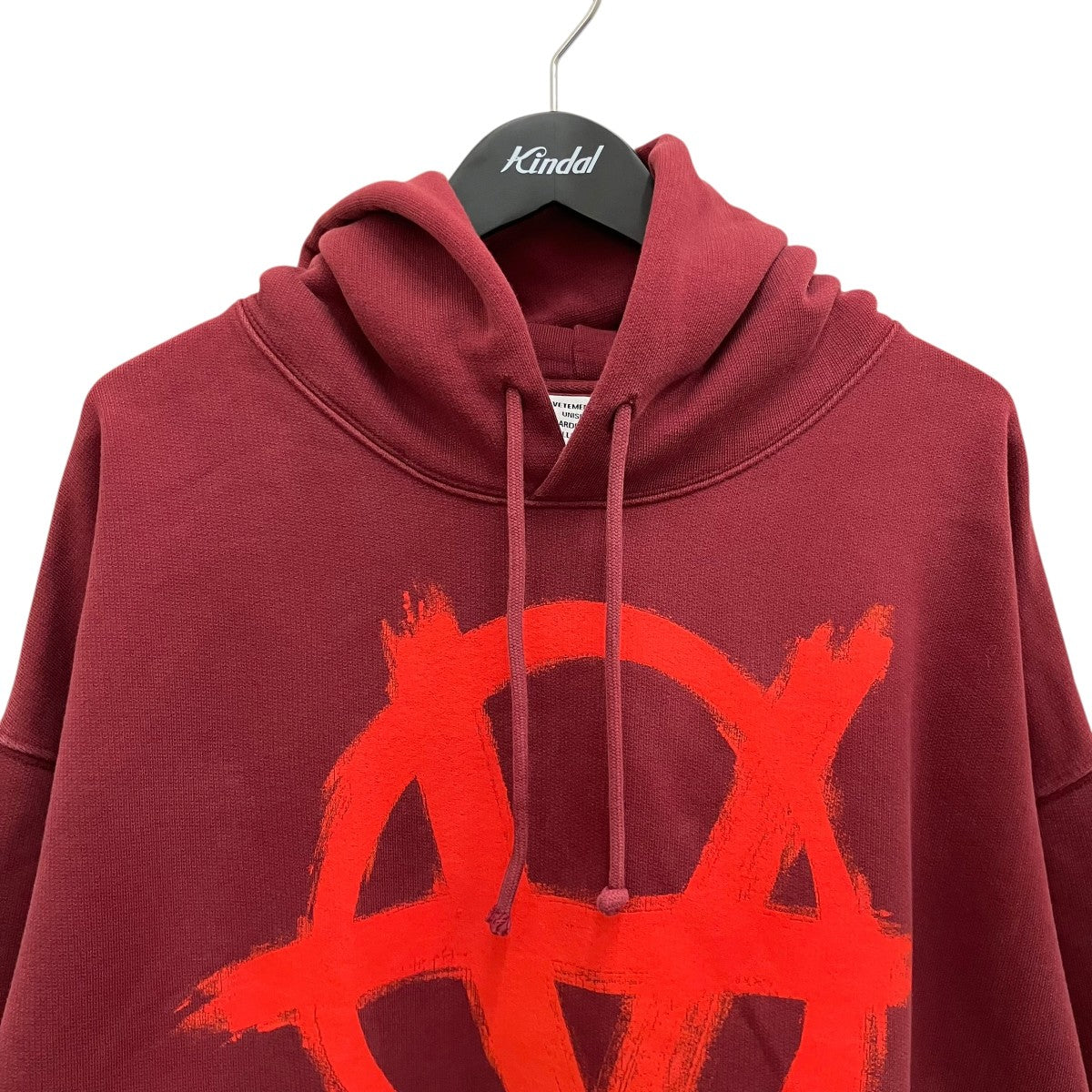 VETEMENTS アナーキープリントパーカーUE51TR650R 古着・中古-3枚目のアイテム画像