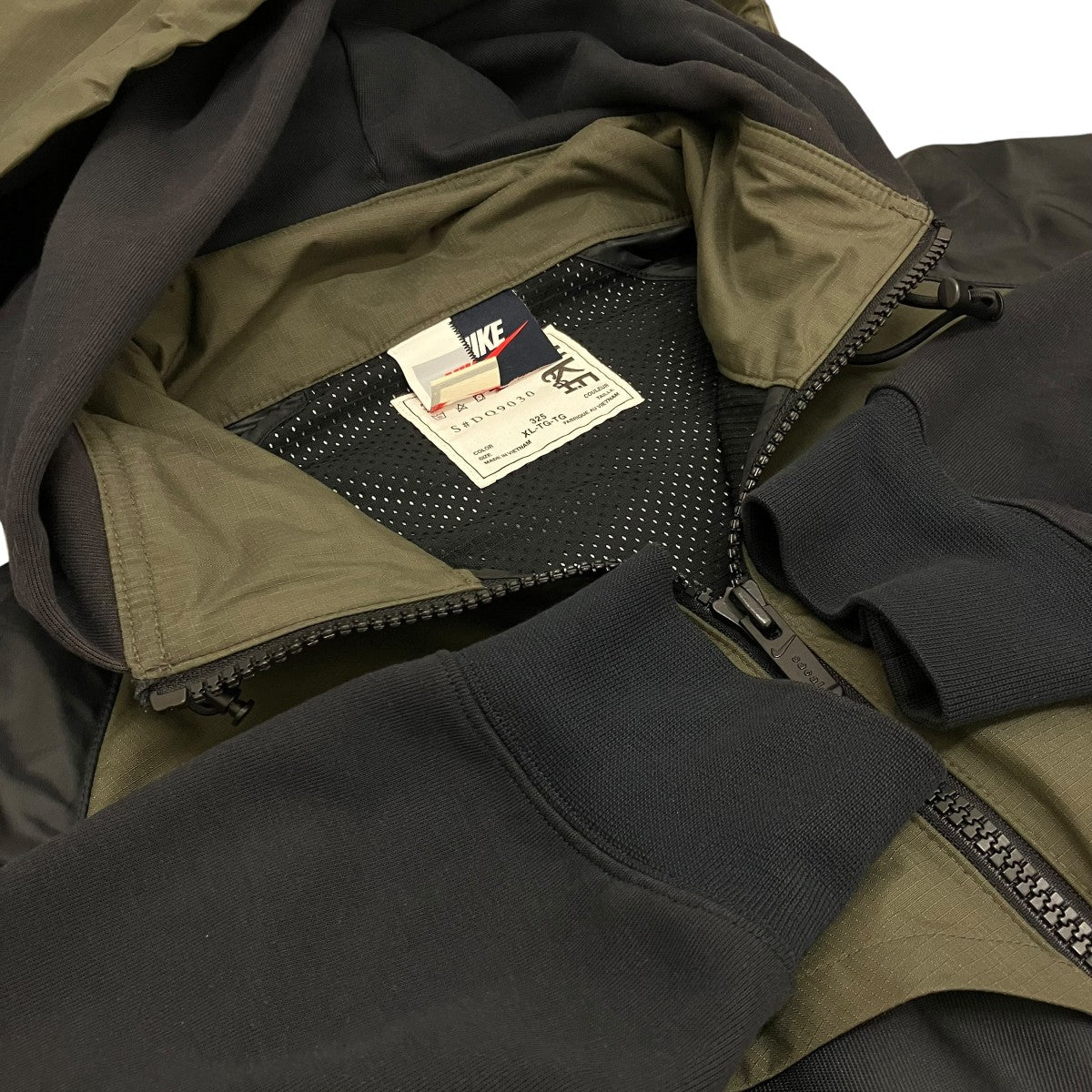 NIKE×sacai 【FULL ZIP HOODIE】レイヤードパーカーDQ9030-325 古着・中古-5枚目のアイテム画像
