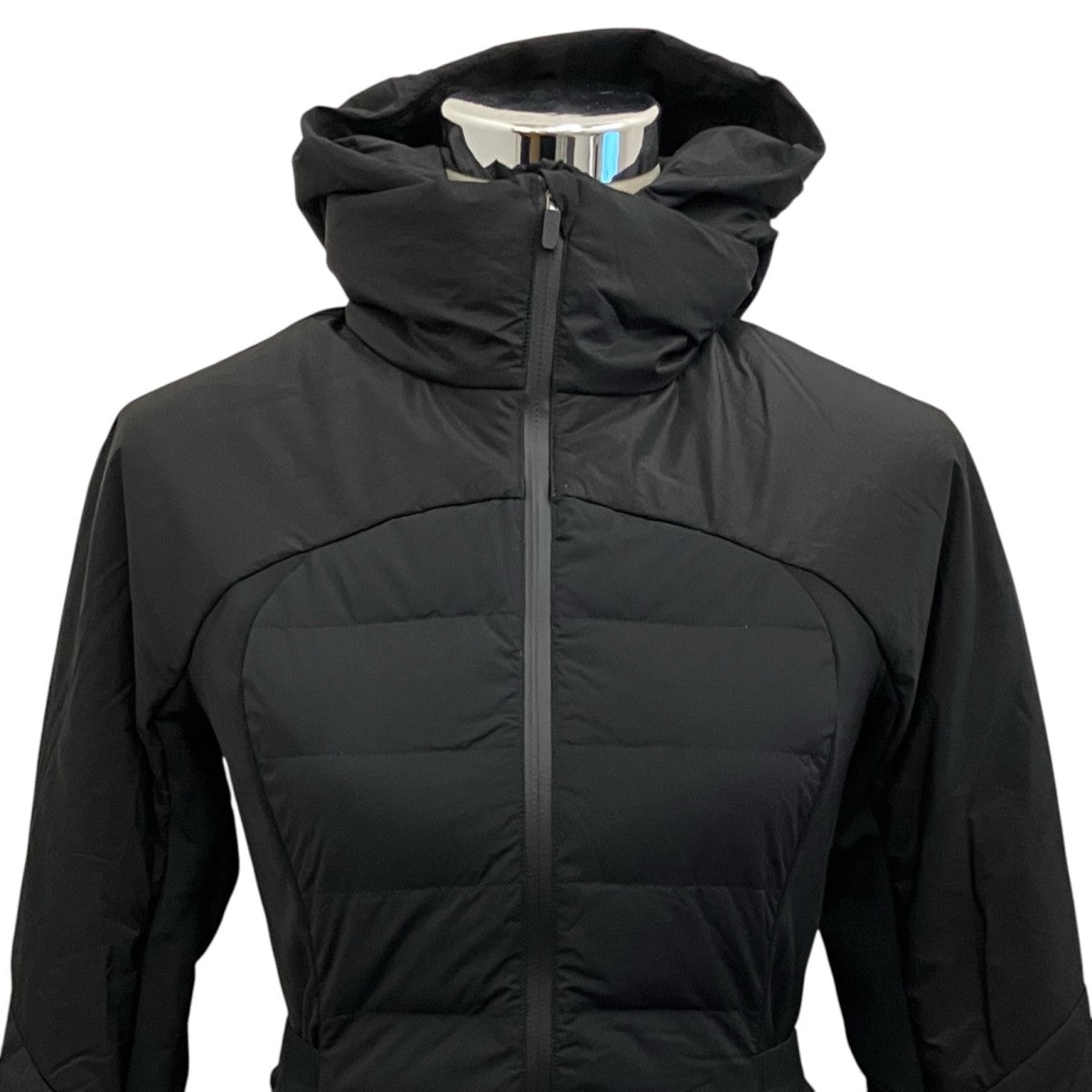 LULULEMON 【DOWN FOR IT ALL JACKET】ダウンジャケットLW4BK0S 古着・中古-3枚目のアイテム画像