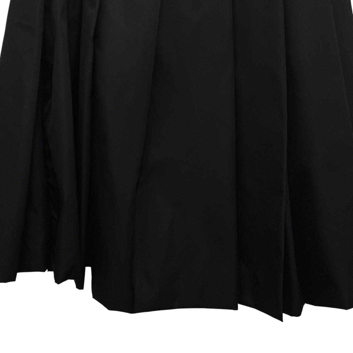 PRADA Re-Nylonプリーツスカート21X922 古着・中古-4枚目のアイテム画像
