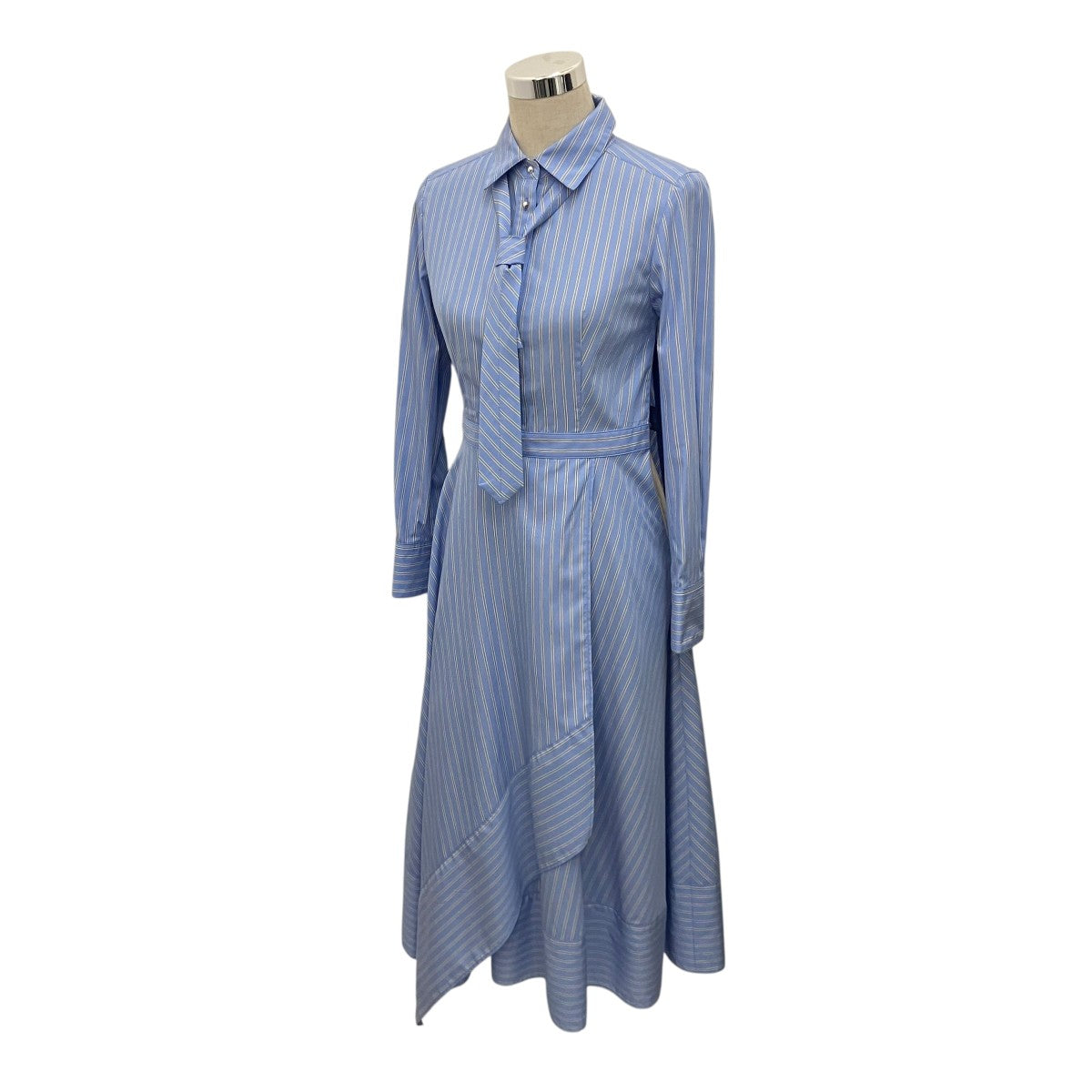 allureville タイ付きストライプアシメフレアシャツワンピース202410-14-120-63-010 古着・中古-1枚目のアイテム画像